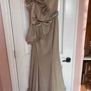 Evening dress